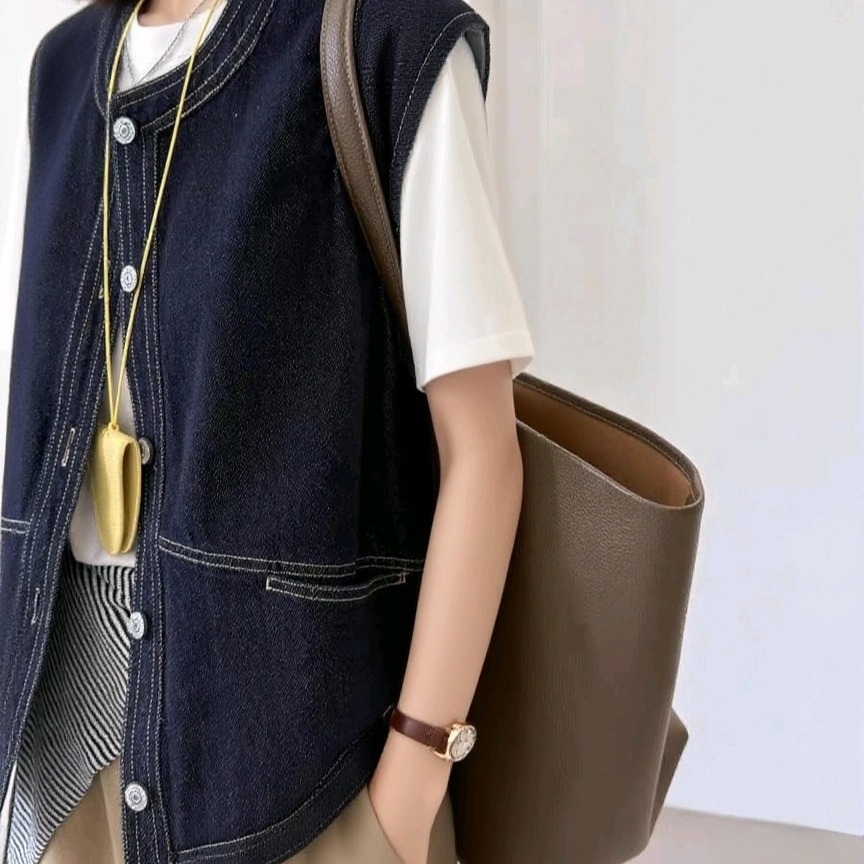 2025 Autumn Women's Navy Denim Vest Top Loose Casual Button Front - Image 5