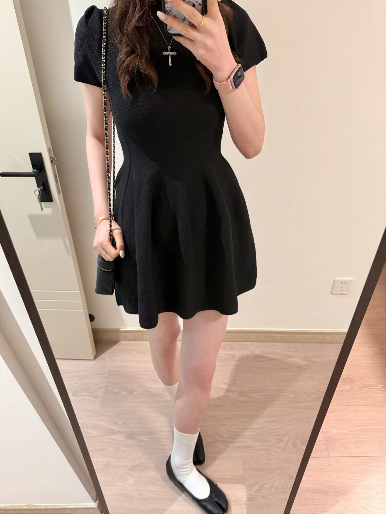 Black Waist-Cinching Knit Dress Women Summer Slimming Short Sleeve Short Dress - Style 439bc6 - Image 2