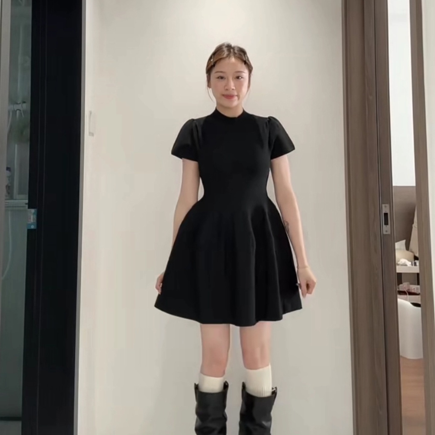 Summer Premium Knit Short Sleeve Dress Women Petite Waist Slimming Puffball Elegant Little Black Dress - Image 5